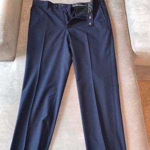 Mens 32 Plaid standard fit dress slacks